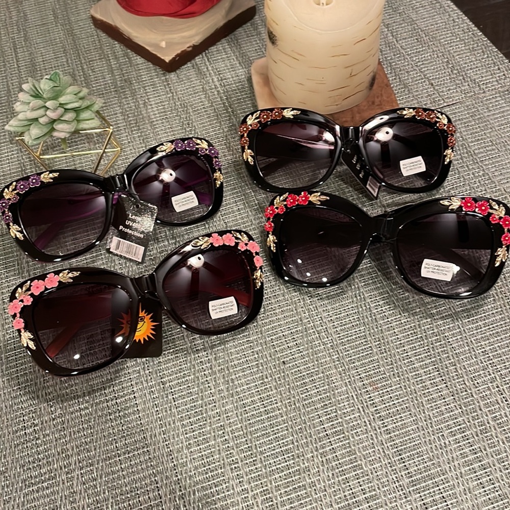 - #202 NWT Rose Covered Glasses - Picture 16 of 16